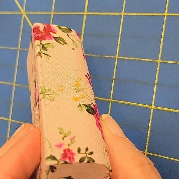 Floral Print Lipstick 3.5" Case w Mirror New - Picture 5 of 6